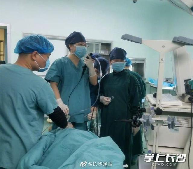 『光明网』家长别大意了，一粒西瓜籽引发女童两年“感冒”