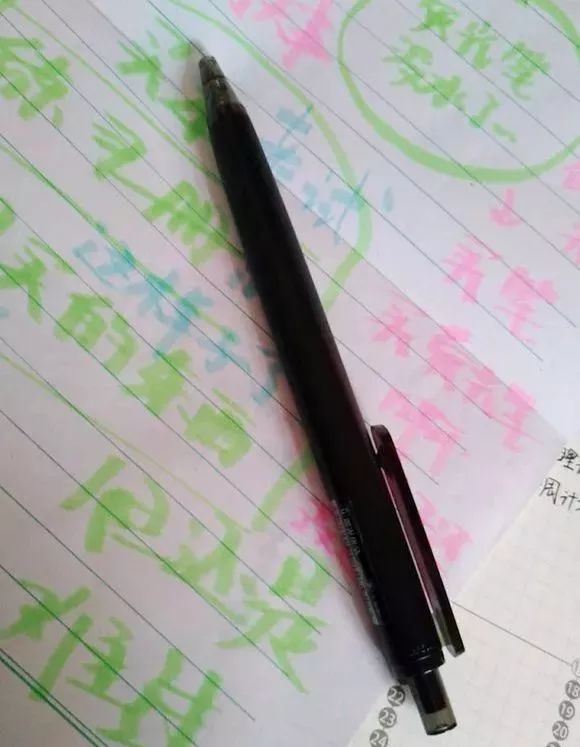 「暖先生格调」26张图记录一位初三生的备考历程：中考很苦，我们都一样