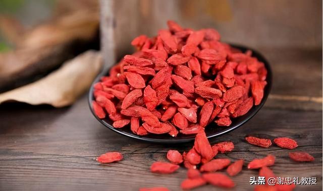 牢记“3喝2少”，肾越养越好