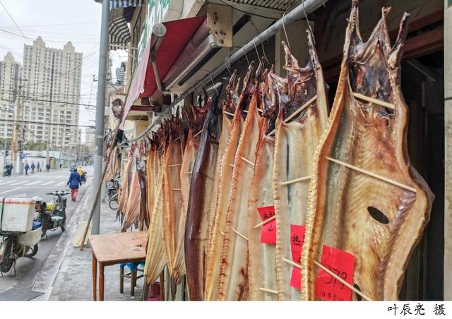 鳗鲞|上海人过年怎么少得了这一口？老城厢腊味飘香，年味渐浓