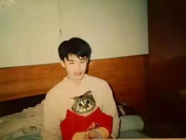 【烟花巷陌】妈妈很美是什么体验?网友:妈妈的美貌可以吹一辈子!