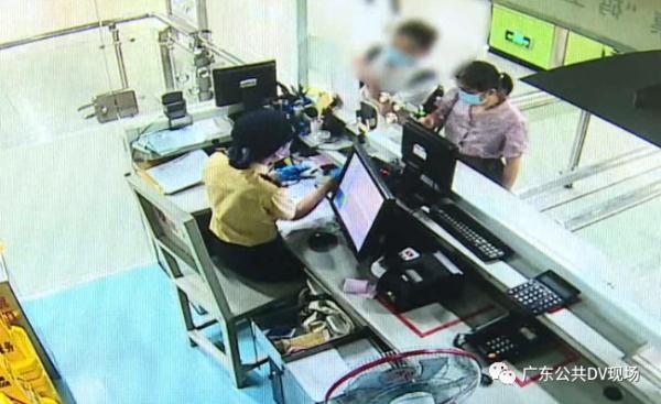 准妈妈|准妈妈地铁站内破羊水，工作人员这波操作，真暖