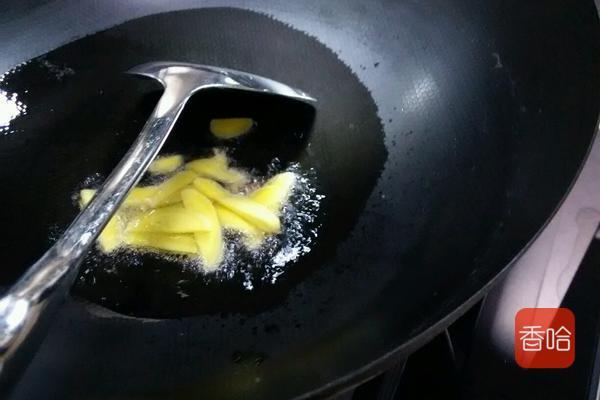 12月最鲜嫩的一口！这菜一上桌就被抢光，做法简单到偷笑