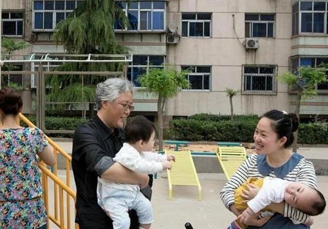 你的育儿经@帮忙带娃的老人,若不想费力不讨好,坚持做到“三不管”