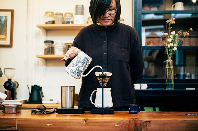 咖啡|遇见Coffee｜来“客厅”坐坐，品味手冲咖啡的美妙仪式