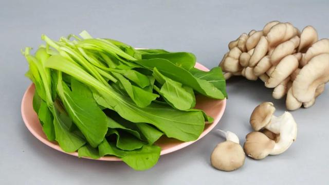 又get一道简单易上手的家常菜，做一大盘都嫌少