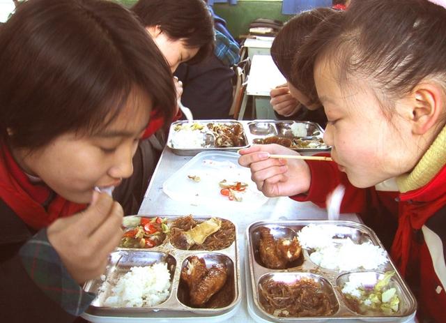脾胃|孩子不爱吃饭，怎么办？