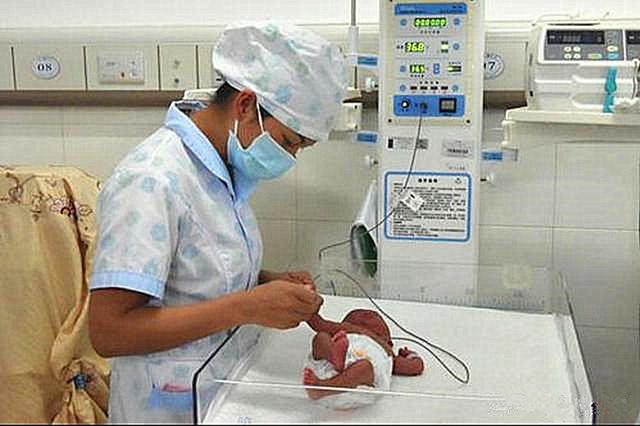 【你的育儿经】你希望宝宝生下来几斤?孩子出生体重,与这7个因素有关