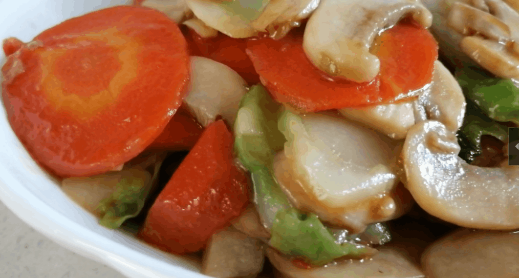 北方人不常见的菜，今天试做了一下，味道还不错，家常的味道