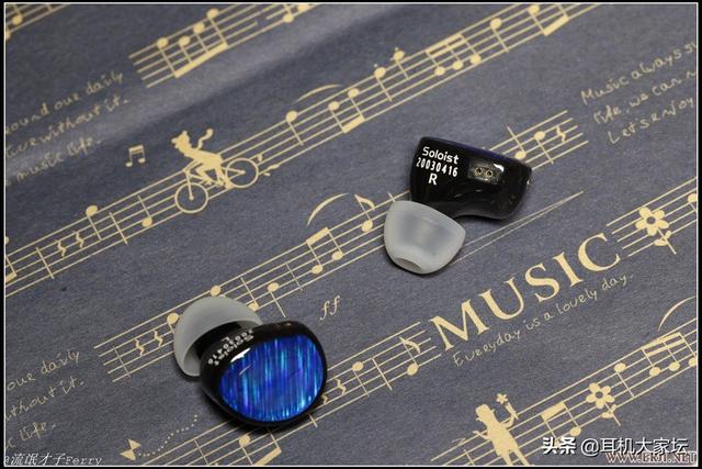 「等高考结束，我们一起感受0.03的超薄」说说铄耳独奏者耳塞