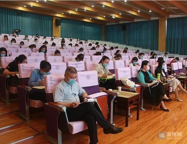 「你的育儿经」开发区举行幼儿园开园条件核验培训会