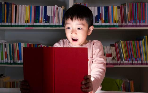 [你的育儿经]“教育最大的谎言”莫过于：快乐教育、释放天性和学历无用
