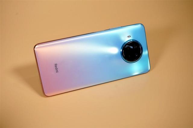 Redmi Note 9 Pro首发评测：1亿像素终极下放1599元“超纲”之作