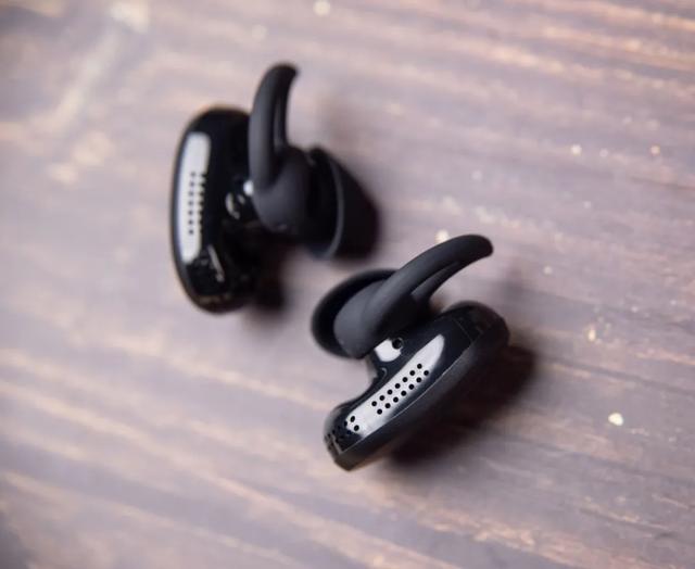 试听Bose QC EarBuds