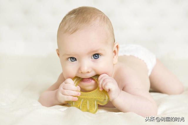 [你的育儿经]宝宝睡觉磨牙是什么原因？家长要注意了，原因可能不是一种