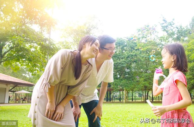 你的育儿经▲孩子成长不可逆，家庭教育需要从什么道理开始？个人品德第一位