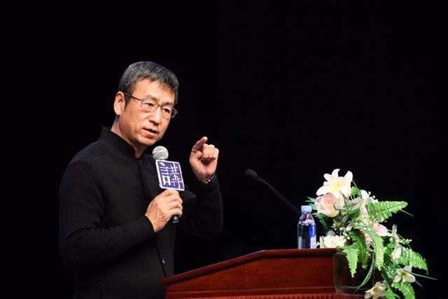超级宝妈■白岩松坦言：父母舍得让孩子吃“这3种苦”，将来孩子才有大出息