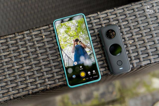 Insta360 One X2 全景相机体验：器小活好
