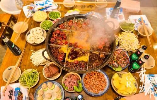 腊肉、卤鹅、麻辣鸡块、板鸭……重庆人必备年货