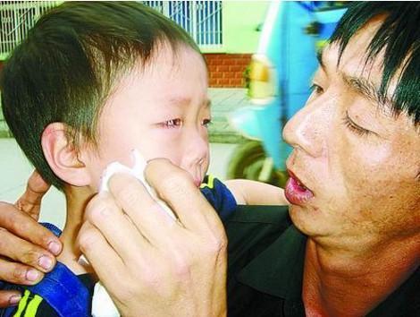 你的育儿经：5岁男童常年吃这些东西，光长胖不长高！医生告诫：继续吃要出事