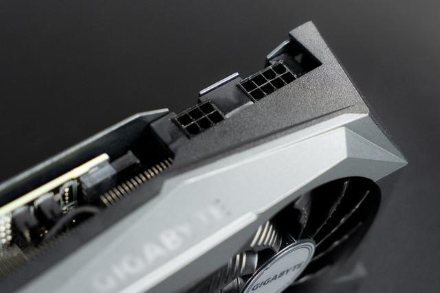 光追甜品俯视上代次旗舰 技嘉GEFORCE RTX 3060Ti魔鹰PRO首发评测