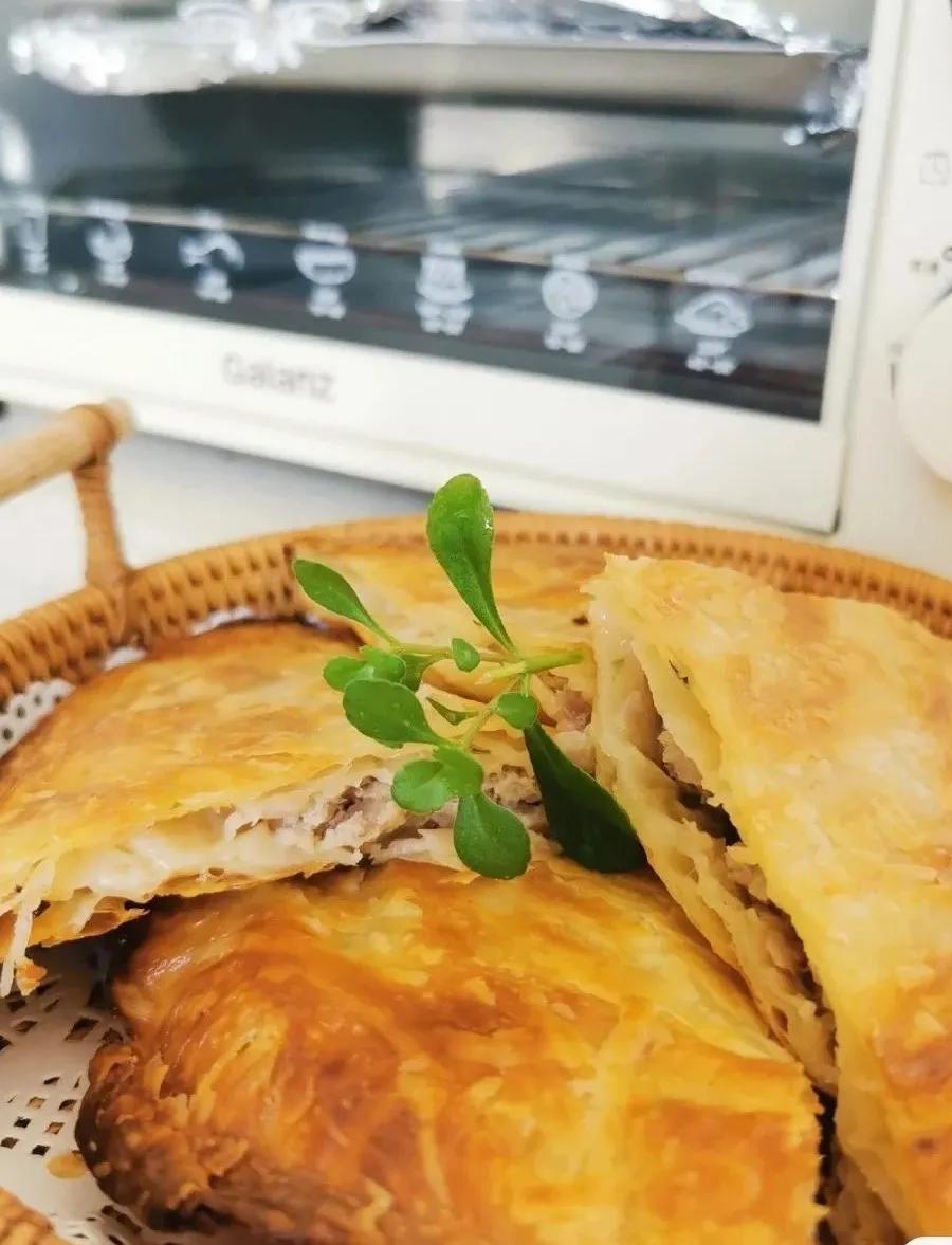 馅饼|别再和面了！手抓饼也能做鲜香爆汁的馅儿饼
