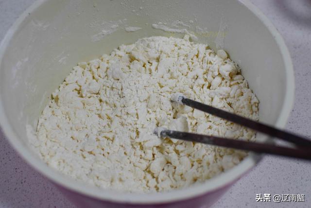 冬季喝汤最养人，常给家人喝这汤，便宜又鲜美，热乎乎特暖胃