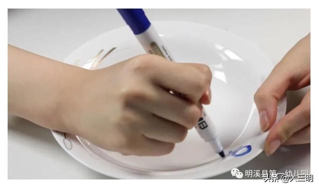 #超级宝妈#【悦享别样假期 悦动品格课程】快乐探索，科学实验——明溪县第一幼儿园线上课程