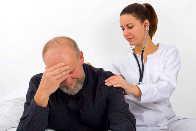 “老烟民不得肺癌，还很长寿”？多项数据打消你再吸烟的念头