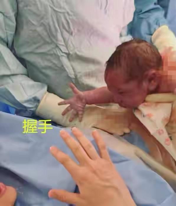 超级宝妈▲为何宝宝出生后，就会第一时间找妈妈呢？这些原因好暖心