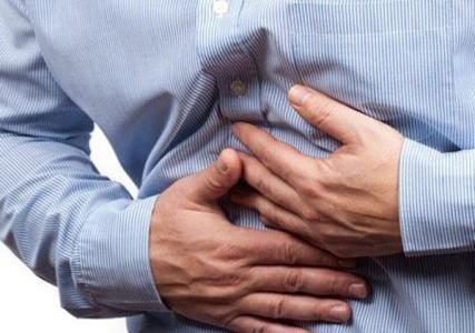 胃黏膜萎缩可能有一种维生素缺乏了，这2种人建议及时做2项检查