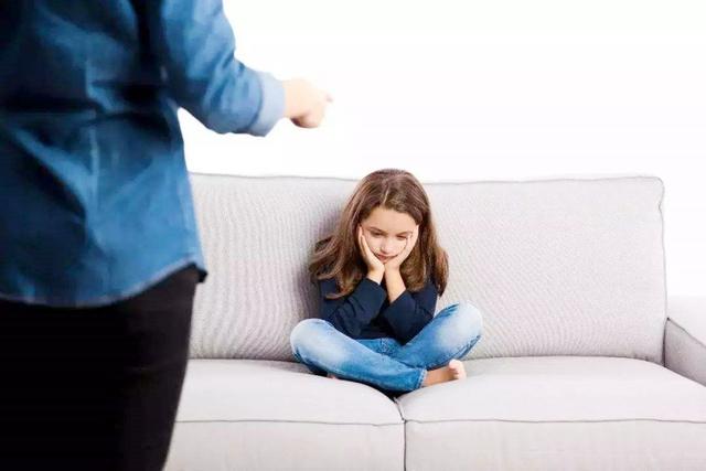 「天使宝贝」爸爸的“负能量”会拖累家庭，妈妈的努力再多，也难教出优秀孩子