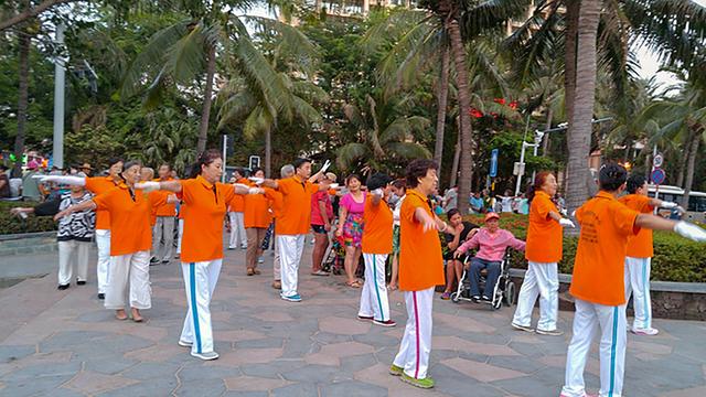 约吗旅行@椰梦画廊三亚湾为什么能吸引那么多各地游客慕名前来