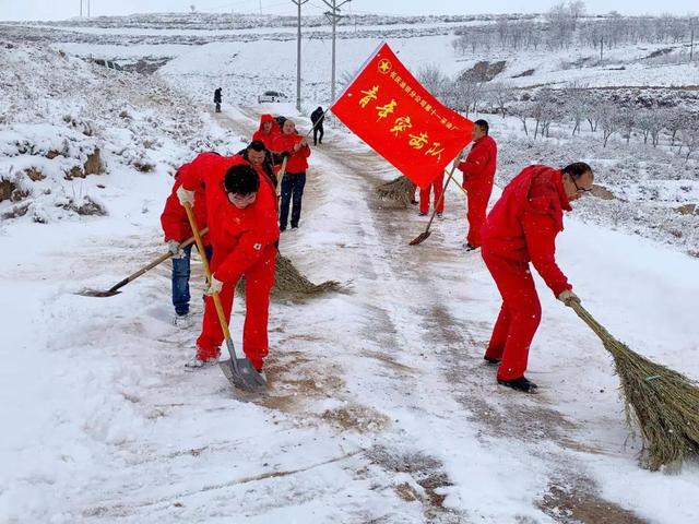 扫雪用具哪家强？长庆人把家底全亮出来了