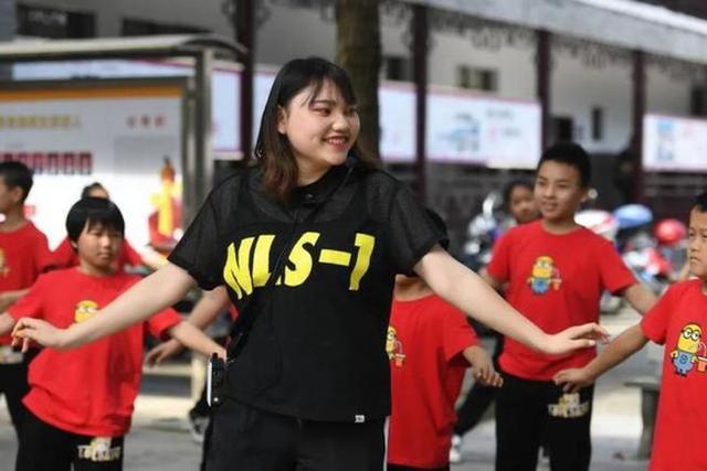 新华网客户端|“事实孤儿”：成长的天空要见阳光