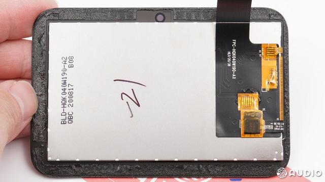 拆解报告：天猫精灵 CC MINI 带屏智能音箱