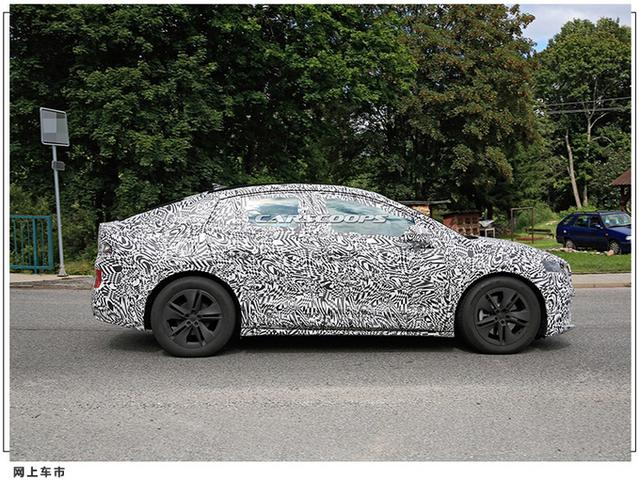斯柯达新电动轿跑SUV谍照！溜背设计+全新矩阵灯组 外观似途观X
