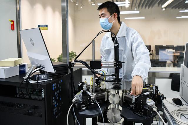 北京日报客户端：排队测温时间有望缩短！大人群锁定高温目标芯片加速研发