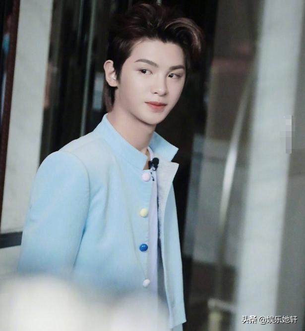 花开忆红颜|《密室大逃脱2》登上热搜，看清原因，估计这次粉丝真有点想哭