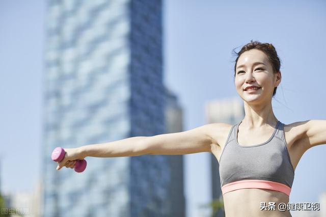 内衣|不穿文胸会下垂？穿久会得乳腺癌？文胸，到底应该怎么穿？