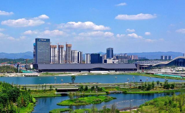 天府|走进天府新区功能区系列报道②｜建设面向世界的CBD 天府总部商务区全面起势