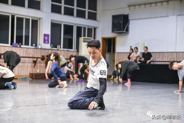清心醉人|浙歌《生命舞迹》24日上演，练功房排练记，先睹为快