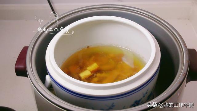 彼岸小姐|广东妈妈常炖这碗汤,孩子常喝少感冒,润喉利咽,比骨头汤好