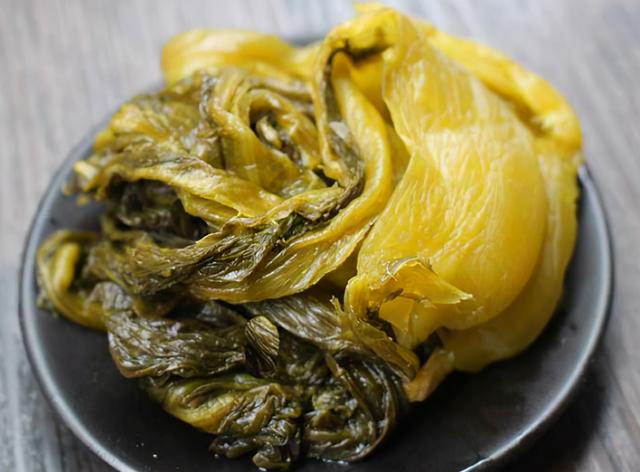 腌酸菜，3个细节处要注意，牢牢记住，酸菜不怕烂，酸脆好吃