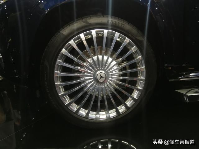 新车｜多花147万，你到底得到了什么？实拍解析迈巴赫GLS