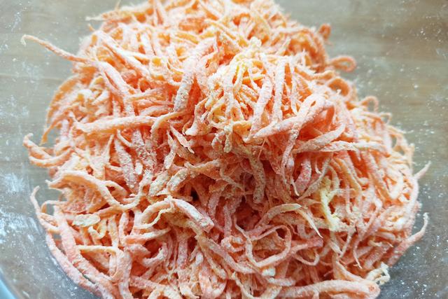 特别适合冬天吃的一道蒸菜，5分钟出锅，鲜香美味，营养还不上火