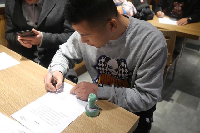 专家进店评审了！来瞧瞧"保定驴火十大名店"入围店铺有哪些特色？