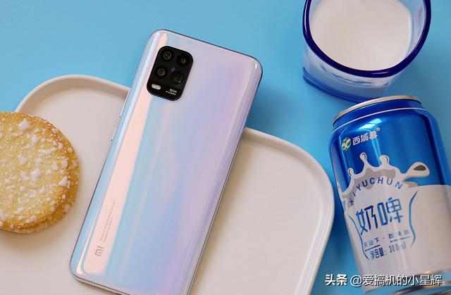 变焦能力最好的千元机，50倍变焦+6+128GB仅1999