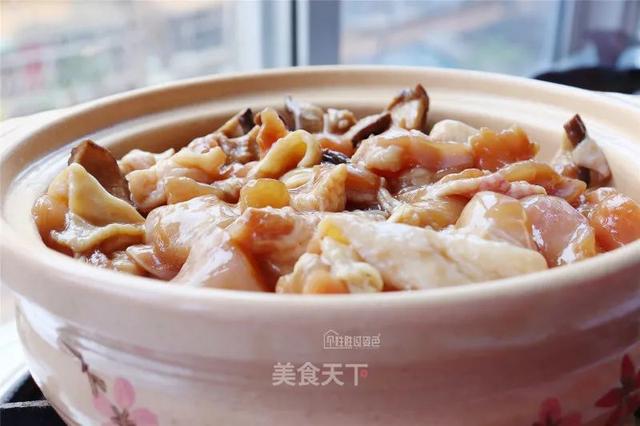 天冷了，自制一份香喷喷的煲仔饭！有菜有肉，越嚼越香