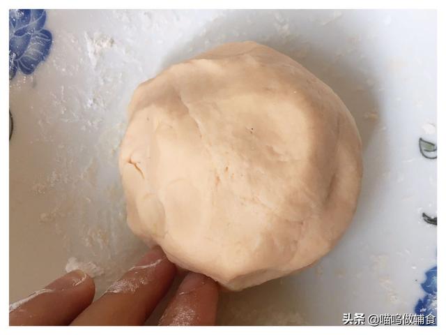 【你的育儿经】番茄别再炒蛋吃，这样做香脆开胃，还能磨牙锻炼孩子的咀嚼能力！